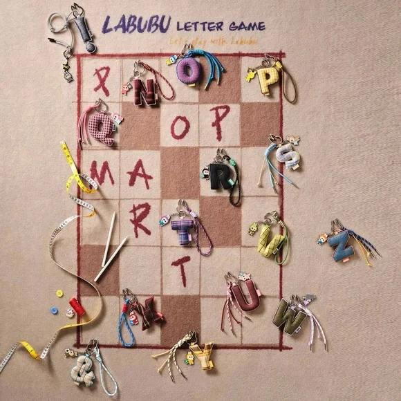 POP MART T Letter Labubu PIN FOR LOVE THE MONSTERS Letter Pendant Confirmed Box - Picture 11 of 14
